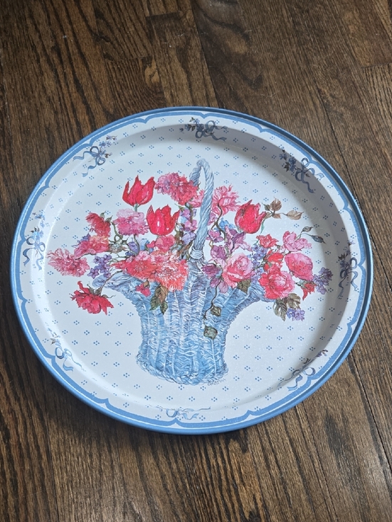 Vintage Other - Vintage Potpourri Press Floral Tulips & Basket Round Tin Tray Christina 13.5"
